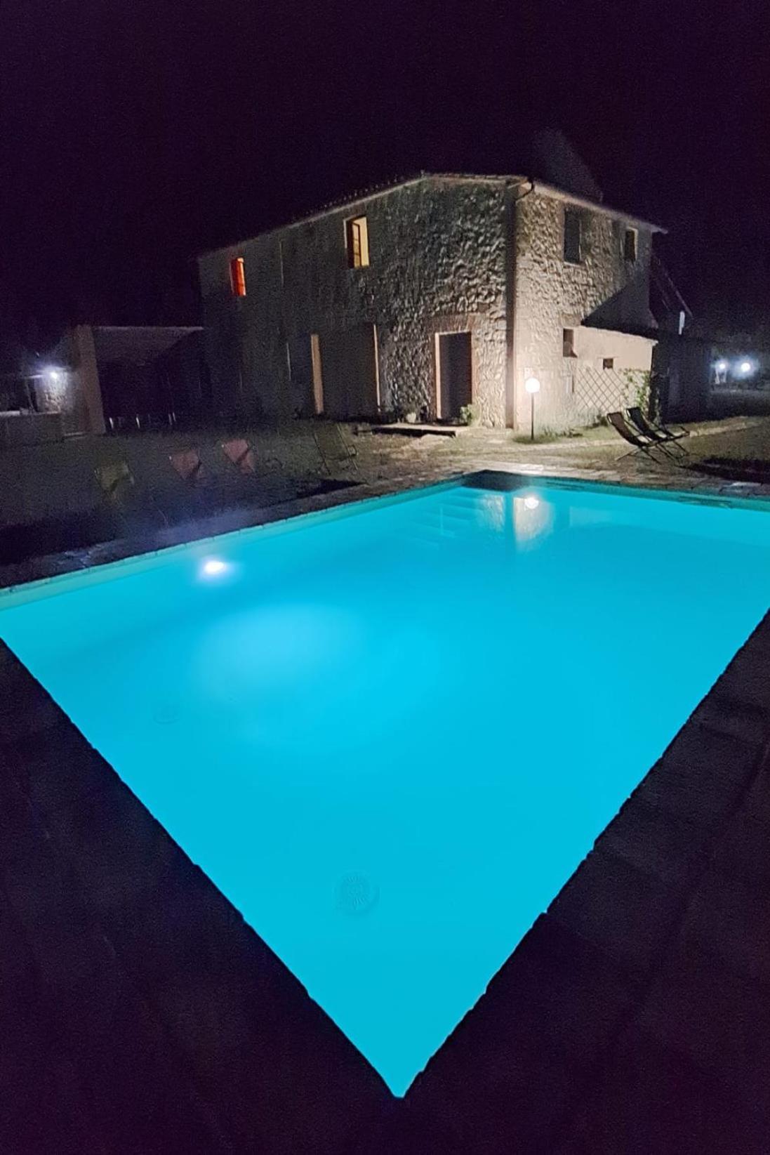 Casale Al Lago Con Piscina E Sauna Corbara  Экстерьер фото